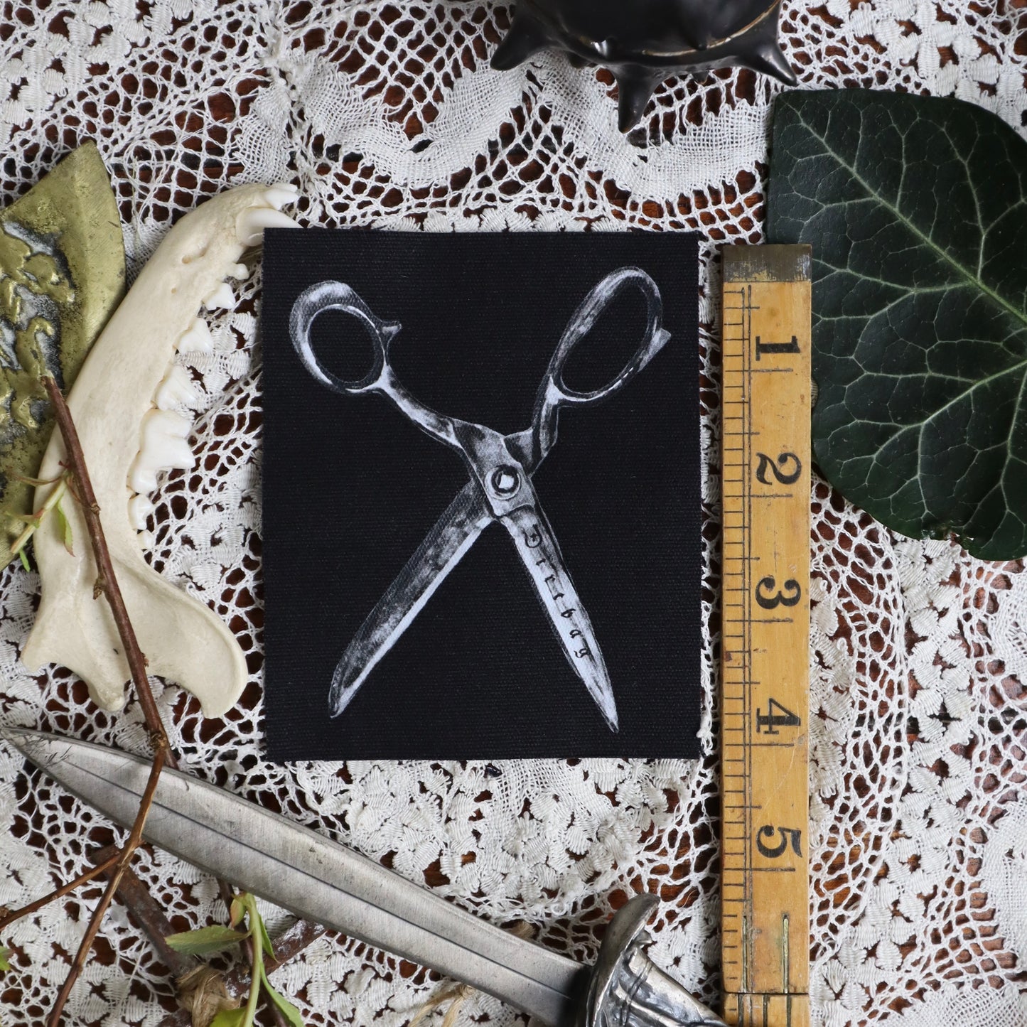 Scissors patch
