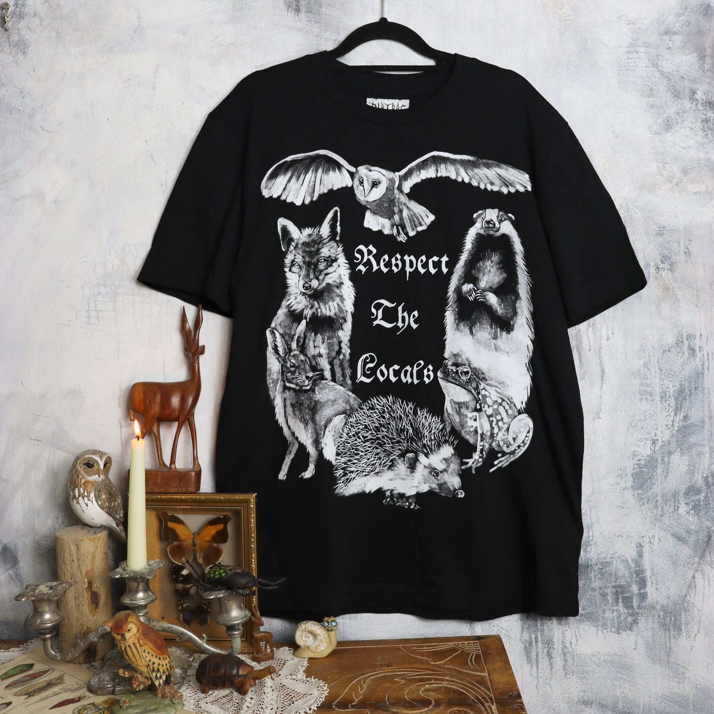 ✶ Camiseta Respeta a los lugareños (fauna británica) ✶