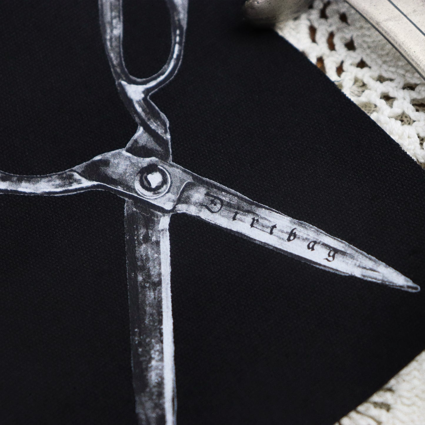 Scissors patch