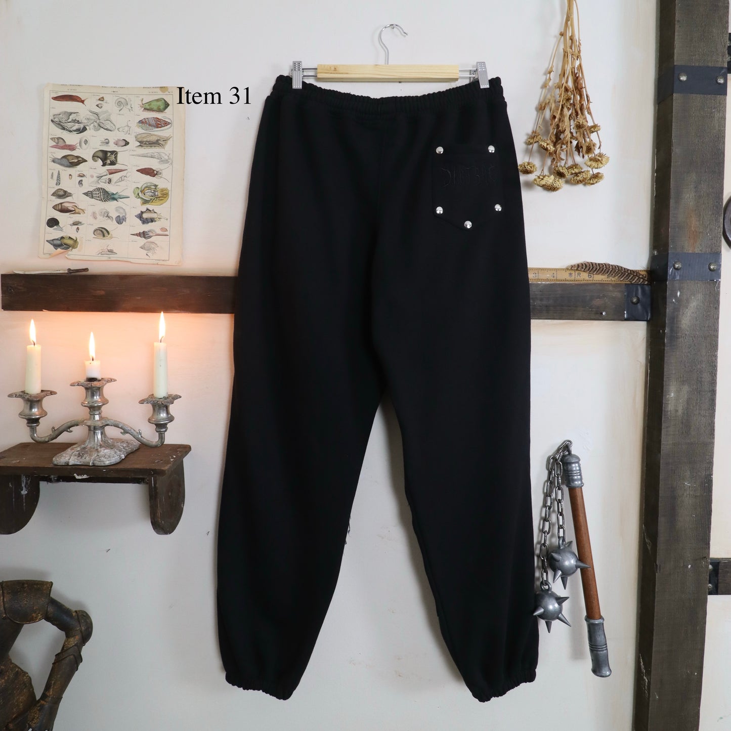 ✶SAMPLE SALE ✶ Item 31: Armour Sweatpants  ✶ Size: L