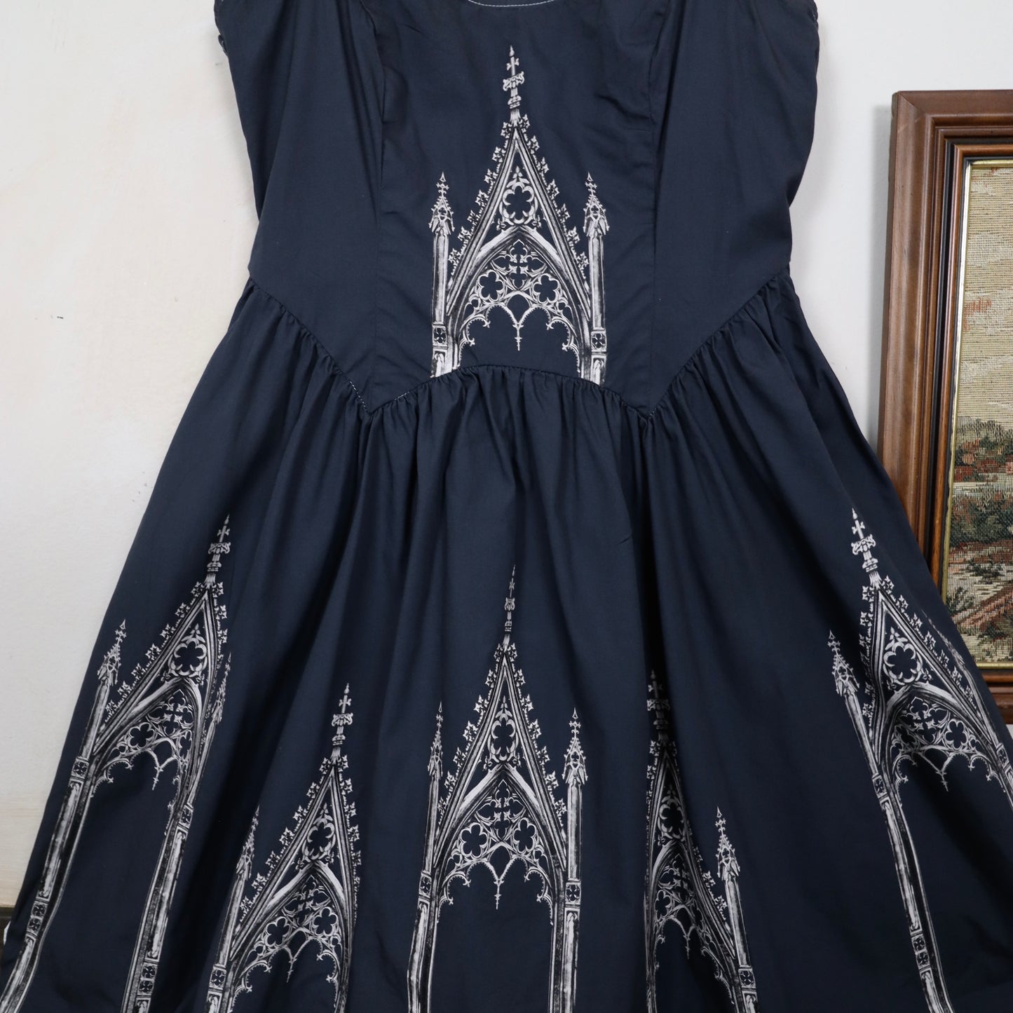 ✶SAMPLE SALE ✶ Item 10: Cathedral print Dress  ✶ size UK6