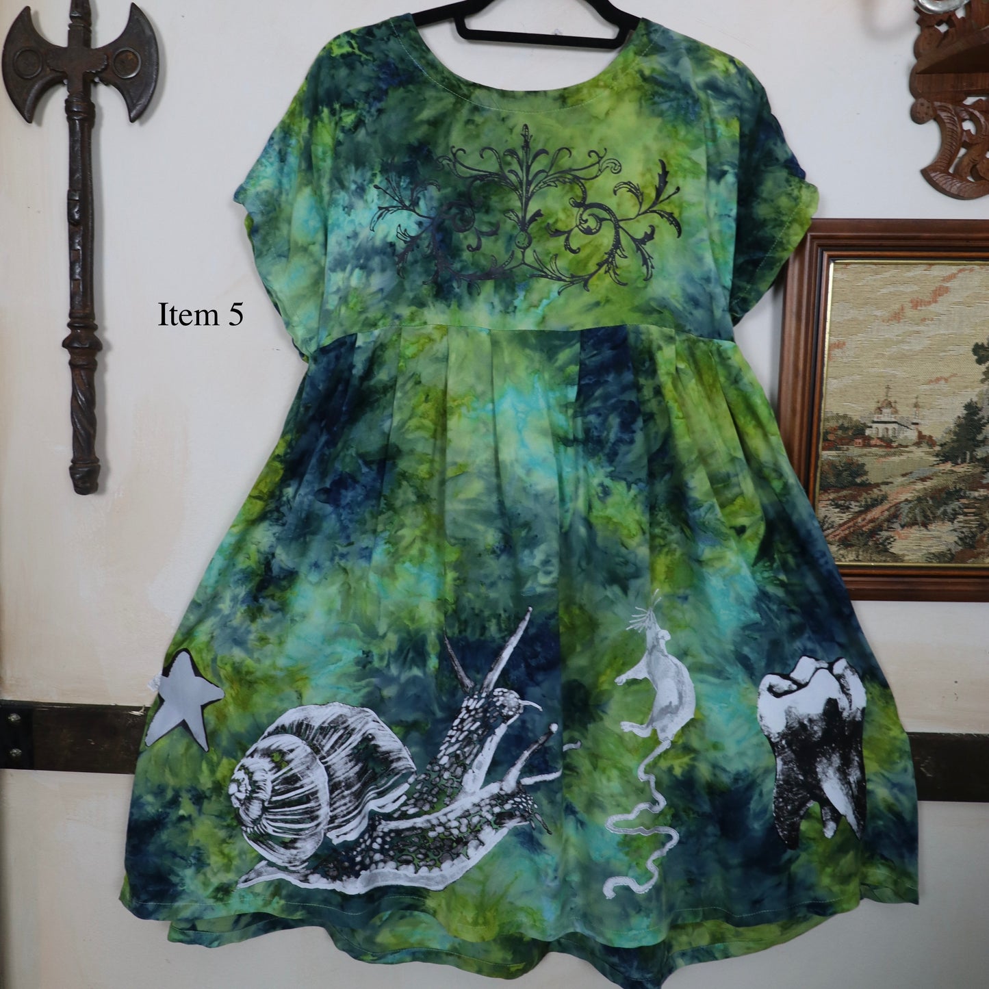 ✶SAMPLE SALE ✶ Item 5: Tie-dye green smock dress  ✶ Size: UK 10