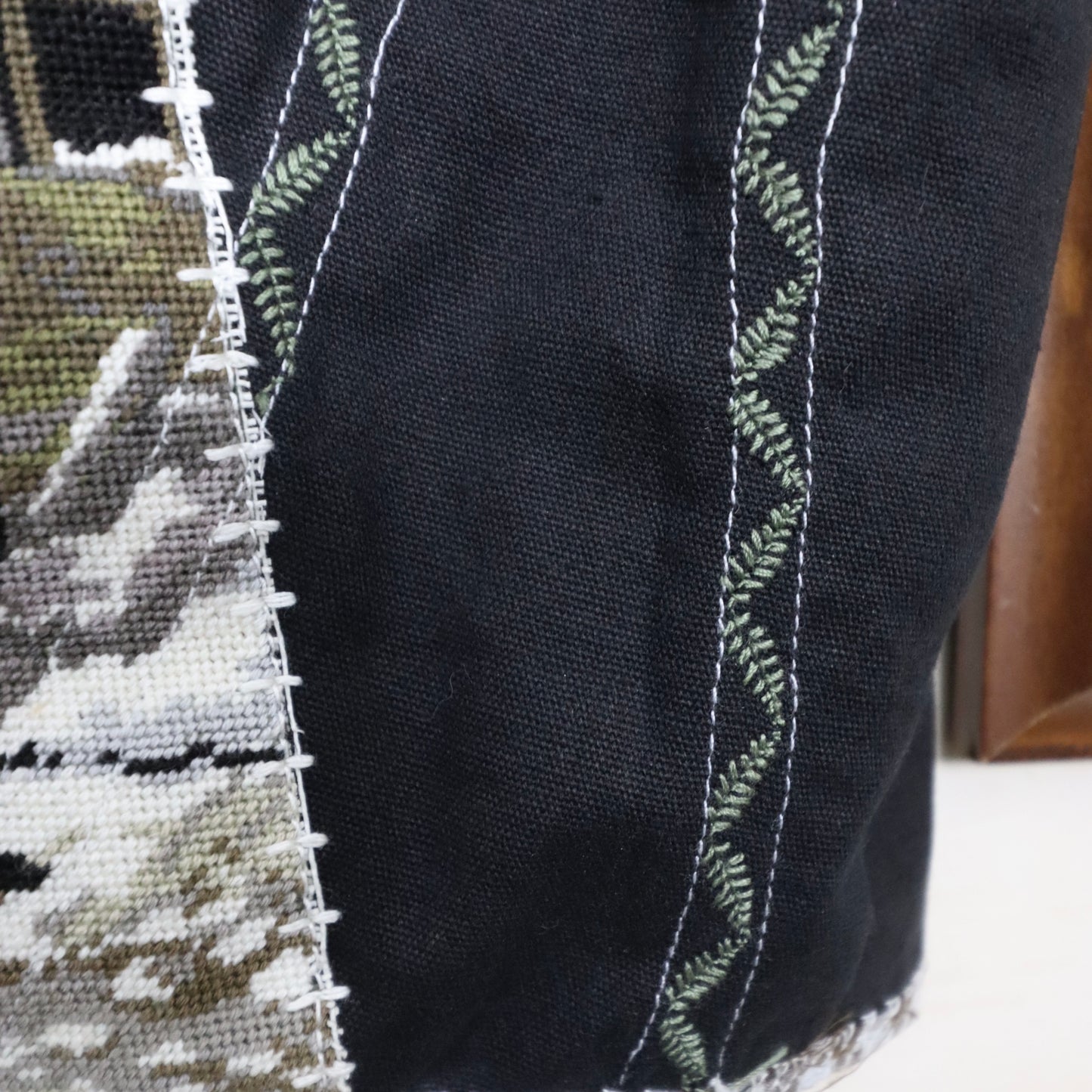 ✶SAMPLE SALE ✶ Item 8: Buffalo cross-stitch Corset  ✶ Size: UK 14