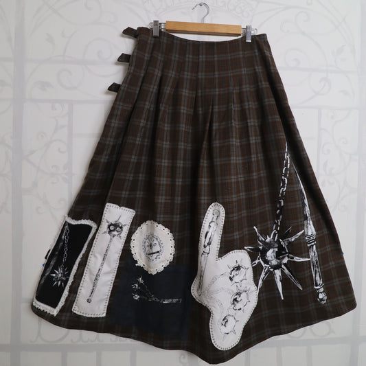 ✶ 1/1 weaponry skirt ✶ XL / UK14 / US10 / EU42