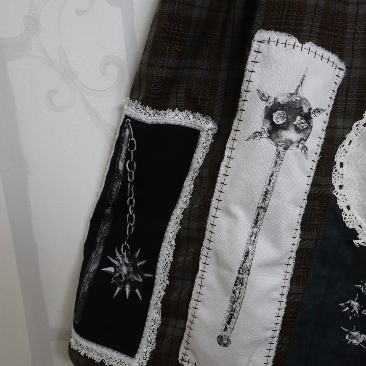 ✶ 1/1 weaponry skirt ✶ XL / UK14 / US10 / EU42