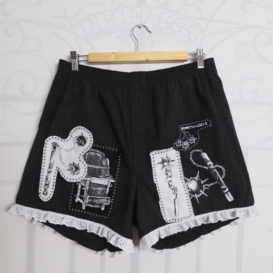 ✶ 1/1 Patched boxer shorts ✶ XL / UK14 / US10 / EU42