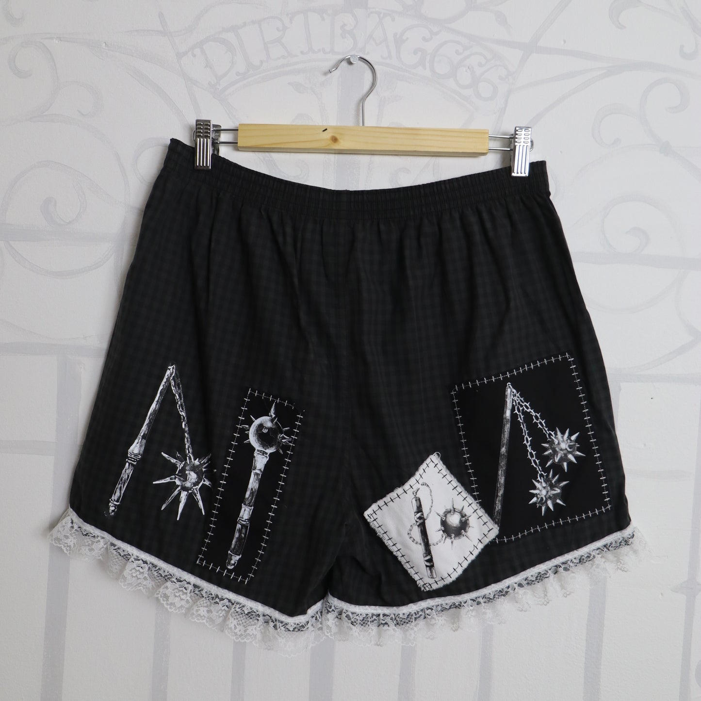 ✶ 1/1 Patched boxer shorts ✶ L / UK12 / US8 / EU40