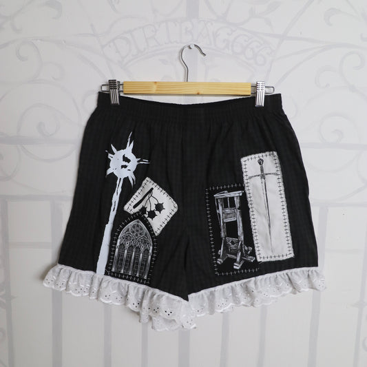 ✶ 1/1 Patched boxer shorts ✶ M / UK10 / US6 / EU38