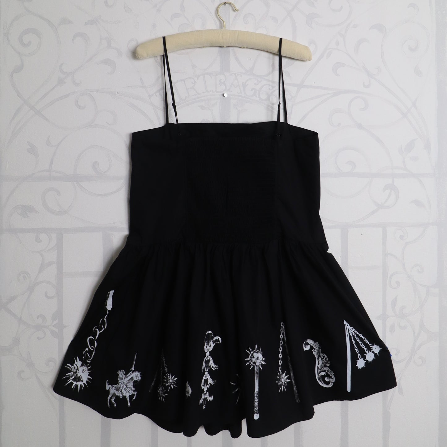 ✶ Medieval Mystery Dress ✶