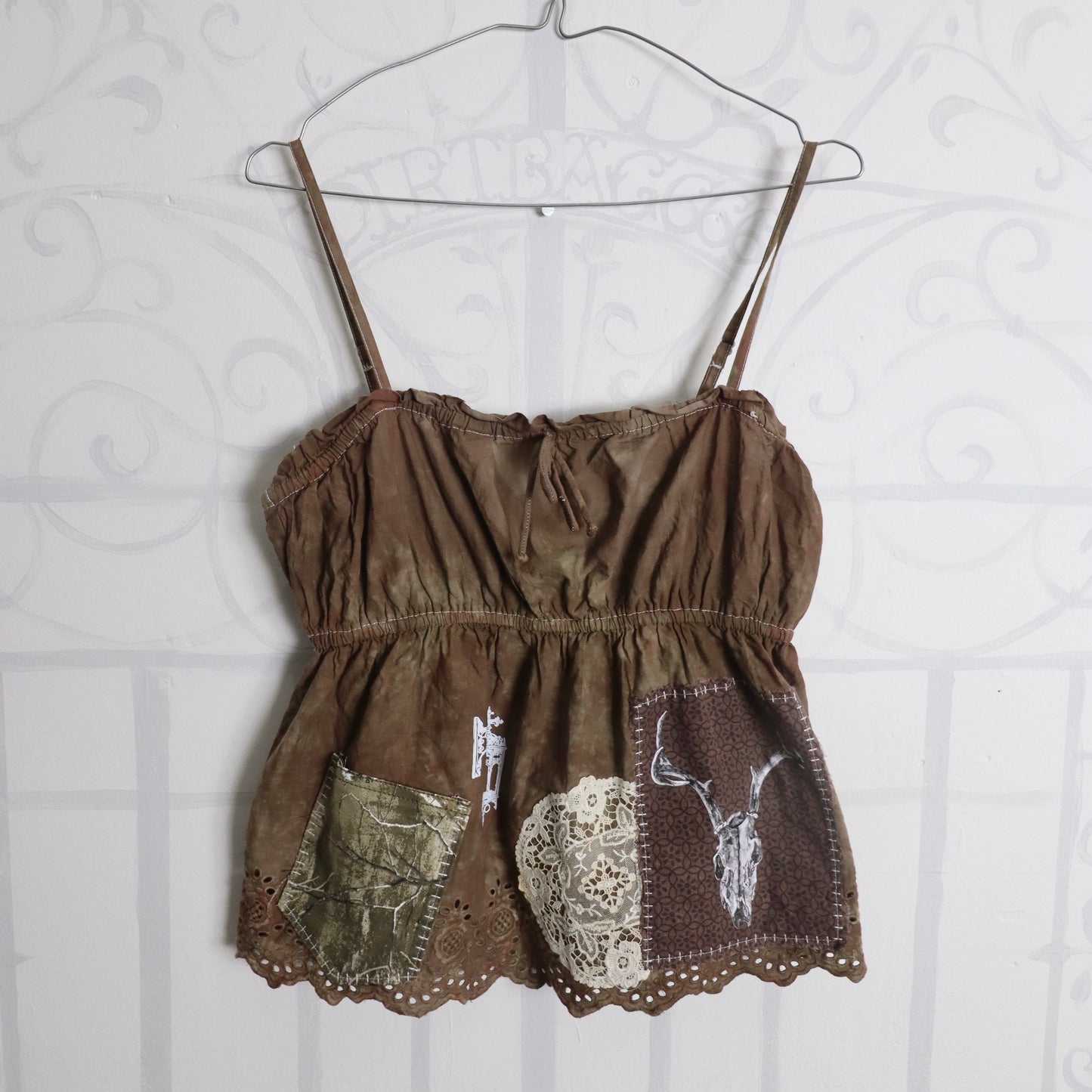 ✶Southern gothic cami top ✶ Size UK12/ US8 / EU40