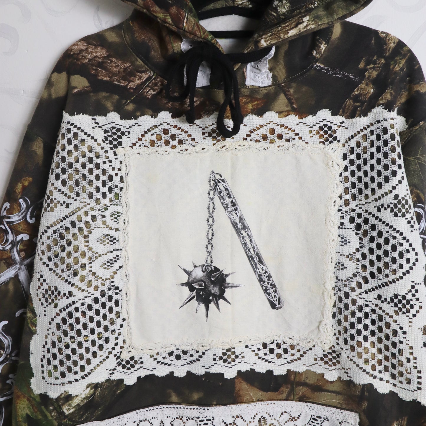 ✶Southern gothic hoodie ✶ Size M ✶