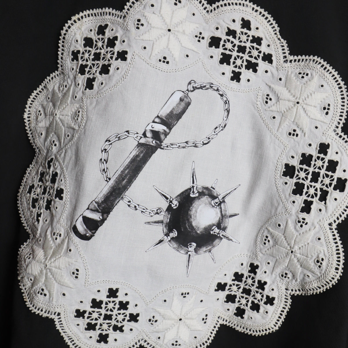✶Mystery weaponry Doily cropped t-shirt✶