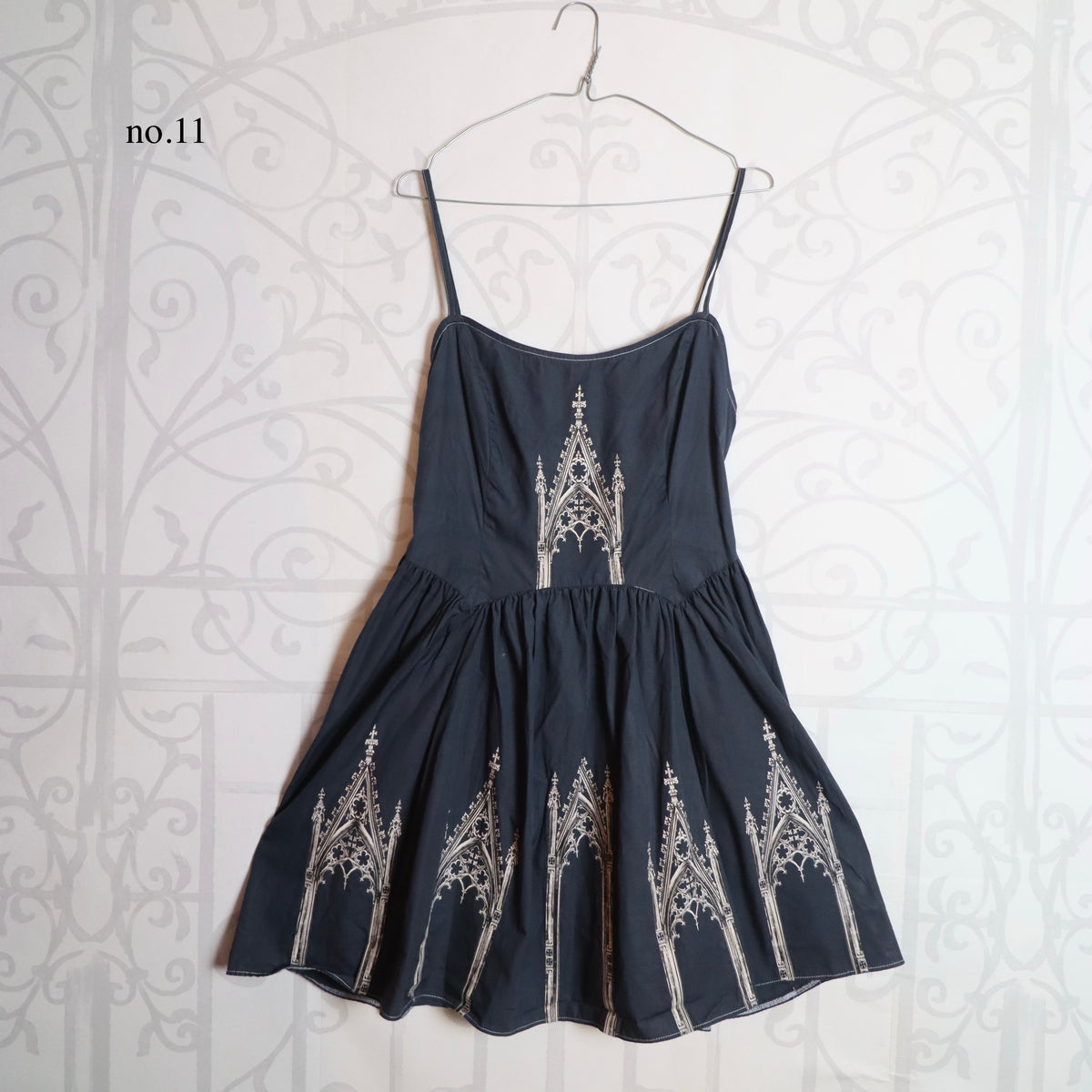 ✶ no.11 dirtbag Dress ✶ Size UK18 / US14 / EU46
